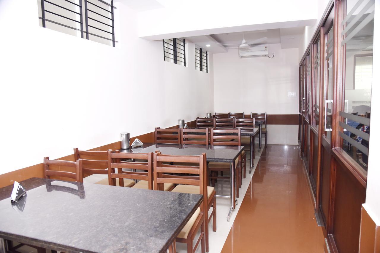 Subrahmanya Hotel Akshayadhara المظهر الخارجي الصورة