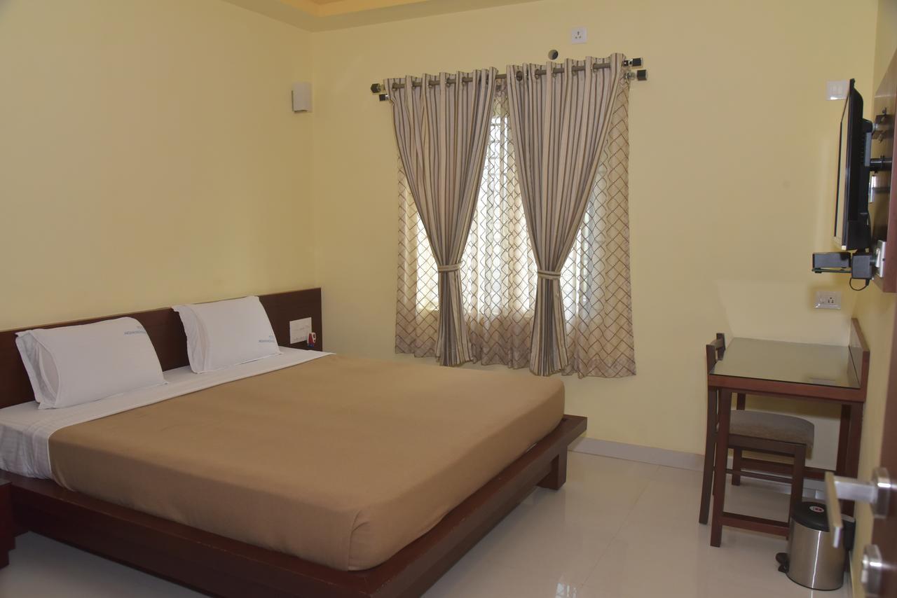 Subrahmanya Hotel Akshayadhara المظهر الخارجي الصورة